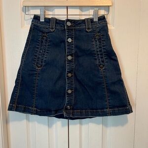 Bebe size 2 denim skirt